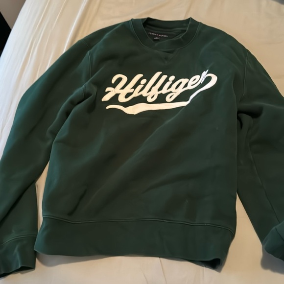 Tommy Hilfiger sweater - Picture 1 of 1